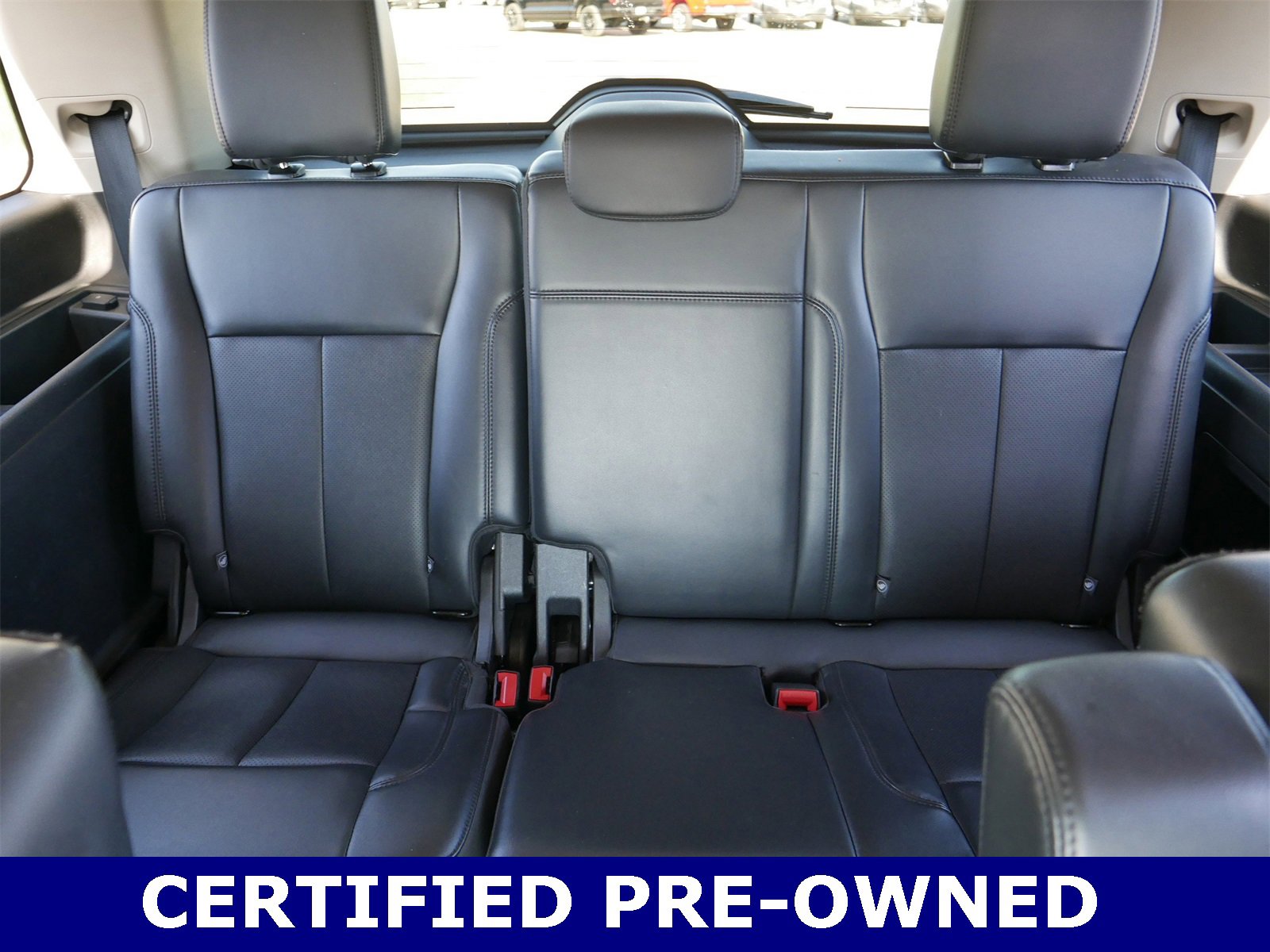 Certified 2024 Ford Expedition XLT image 17