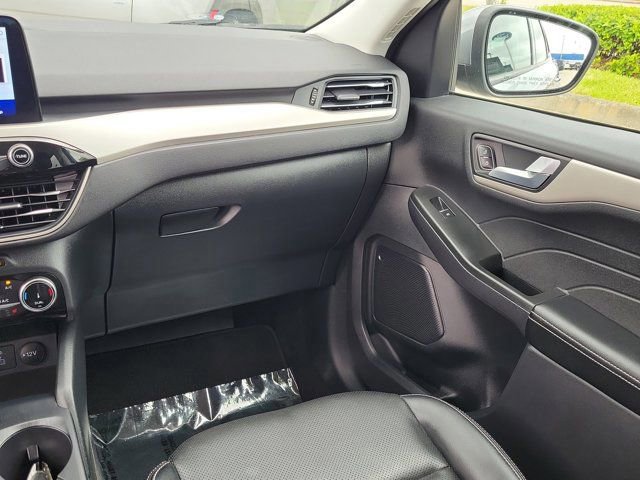 Certified 2022 Ford Escape SEL w/ Technology Package image 21