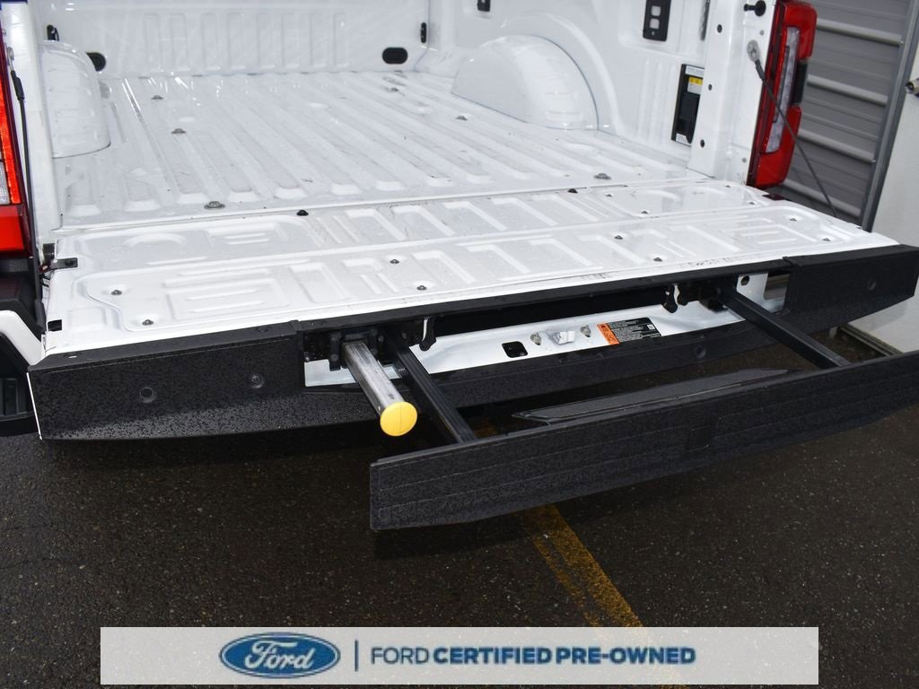 Certified 2024 Ford F350 Platinum w/ FX4 Off-Road Package image 26