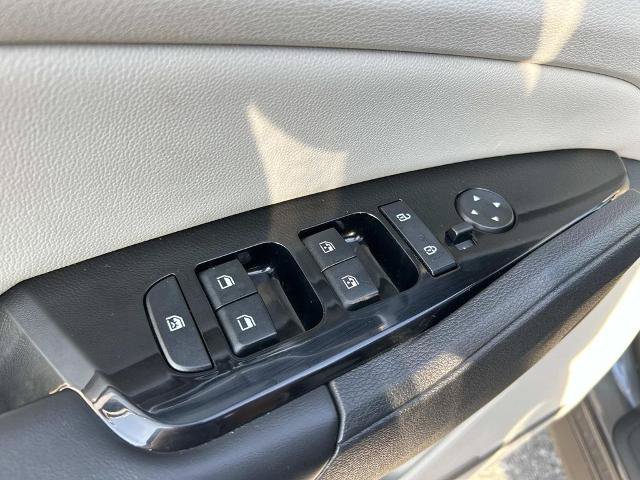 Used 2023 Kia Sportage EX FWD image 26