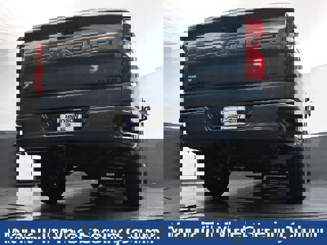 Used 2024 Chevrolet Silverado 1500 Custom w/ Turbomax Blackout Package AWD/4WD image 15
