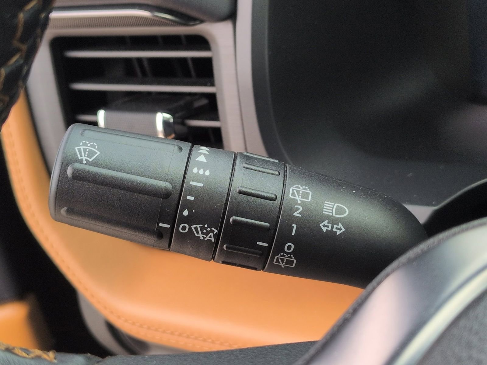 Certified 2022 Ford Expedition Max Platinum image 31