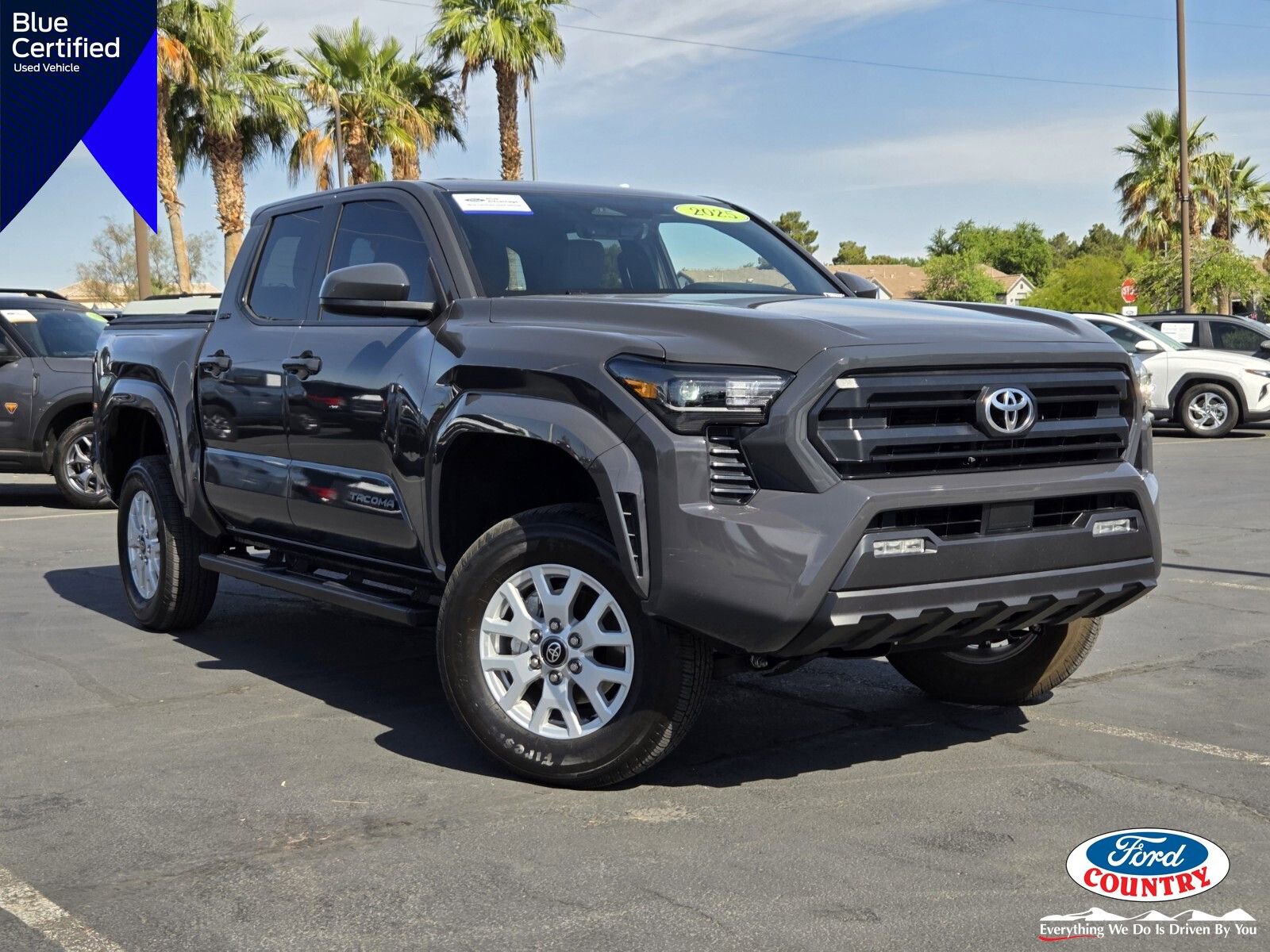Used 2025 Toyota Tacoma SR5 AWD/4WD image 1