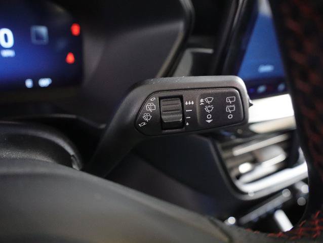 Certified 2025 Ford Escape ST-Line Elite w/ Premium Technology Package AWD/4WD image 18