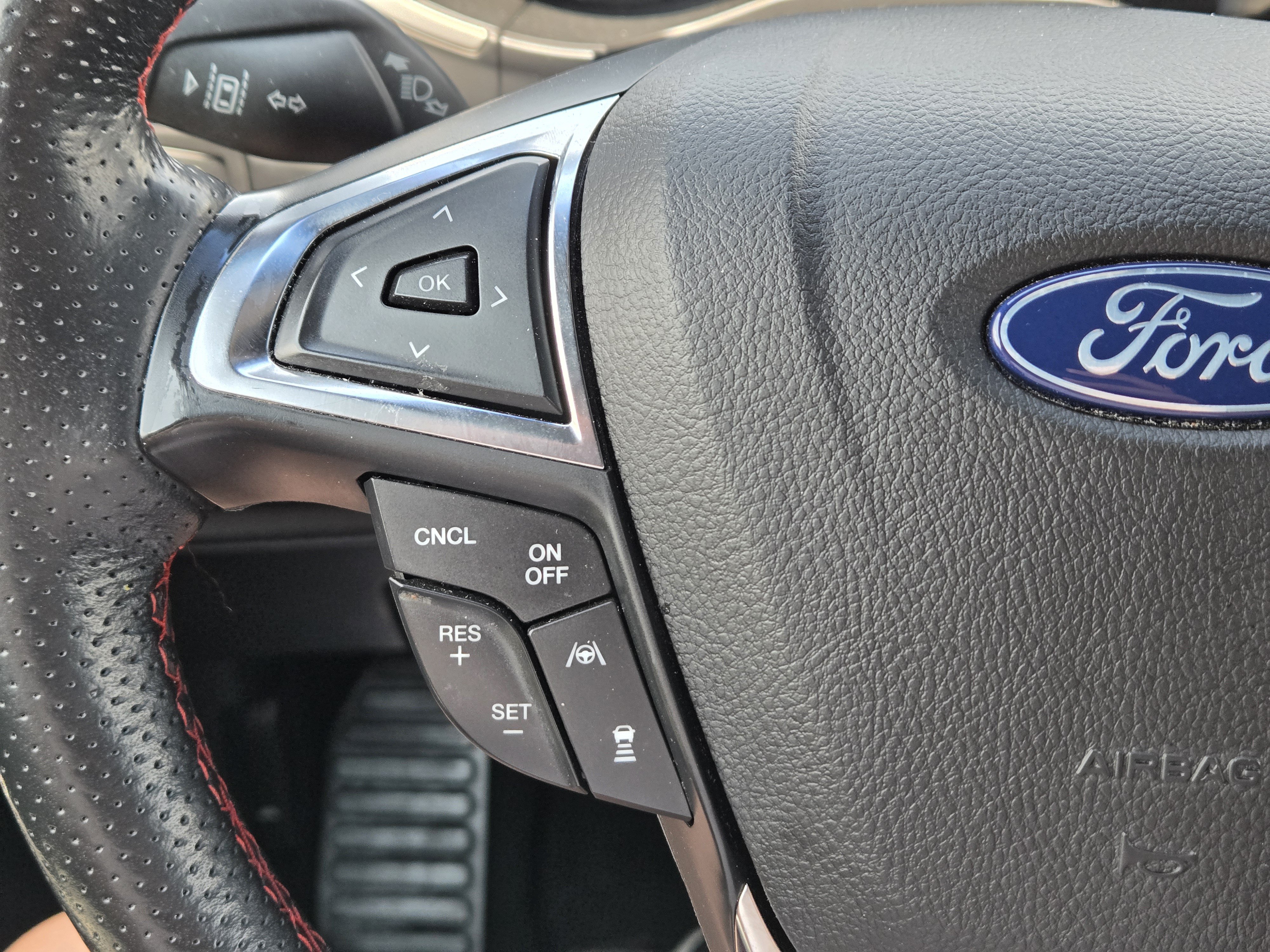 Certified 2020 Ford Edge ST-Line FWD image 23