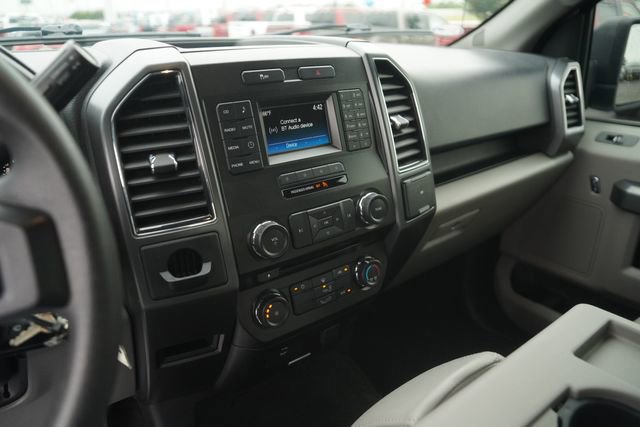 Certified 2017 Ford F150 XLT RWD image 26