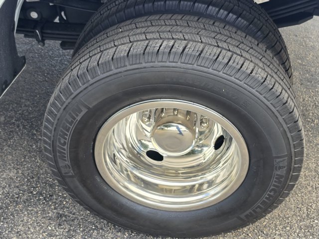 Certified 2025 Ford F450 XLT AWD/4WD image 10