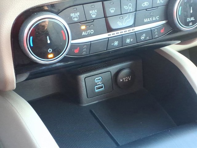 Certified 2022 Ford Escape SEL image 13