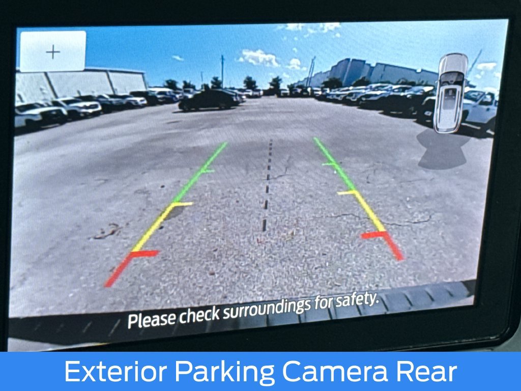 Certified 2023 Ford Explorer XLT RWD image 21