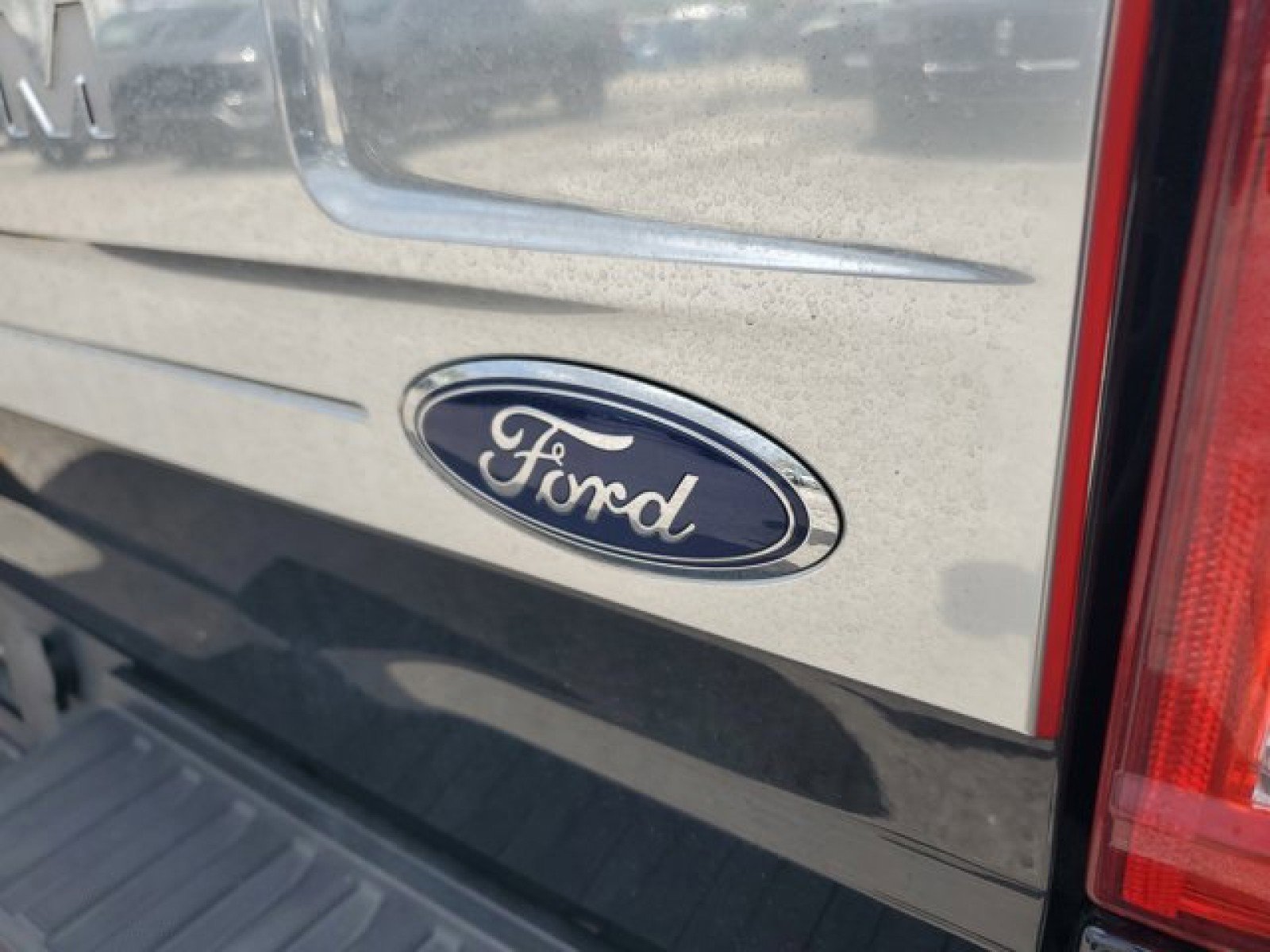 Certified 2022 Ford F150 Platinum w/ Equipment Group 701A High image 10