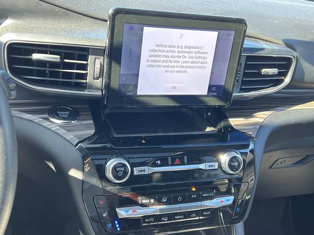 Certified 2023 Ford Explorer Limited w/ Equipment Group 301A AWD/4WD image 11