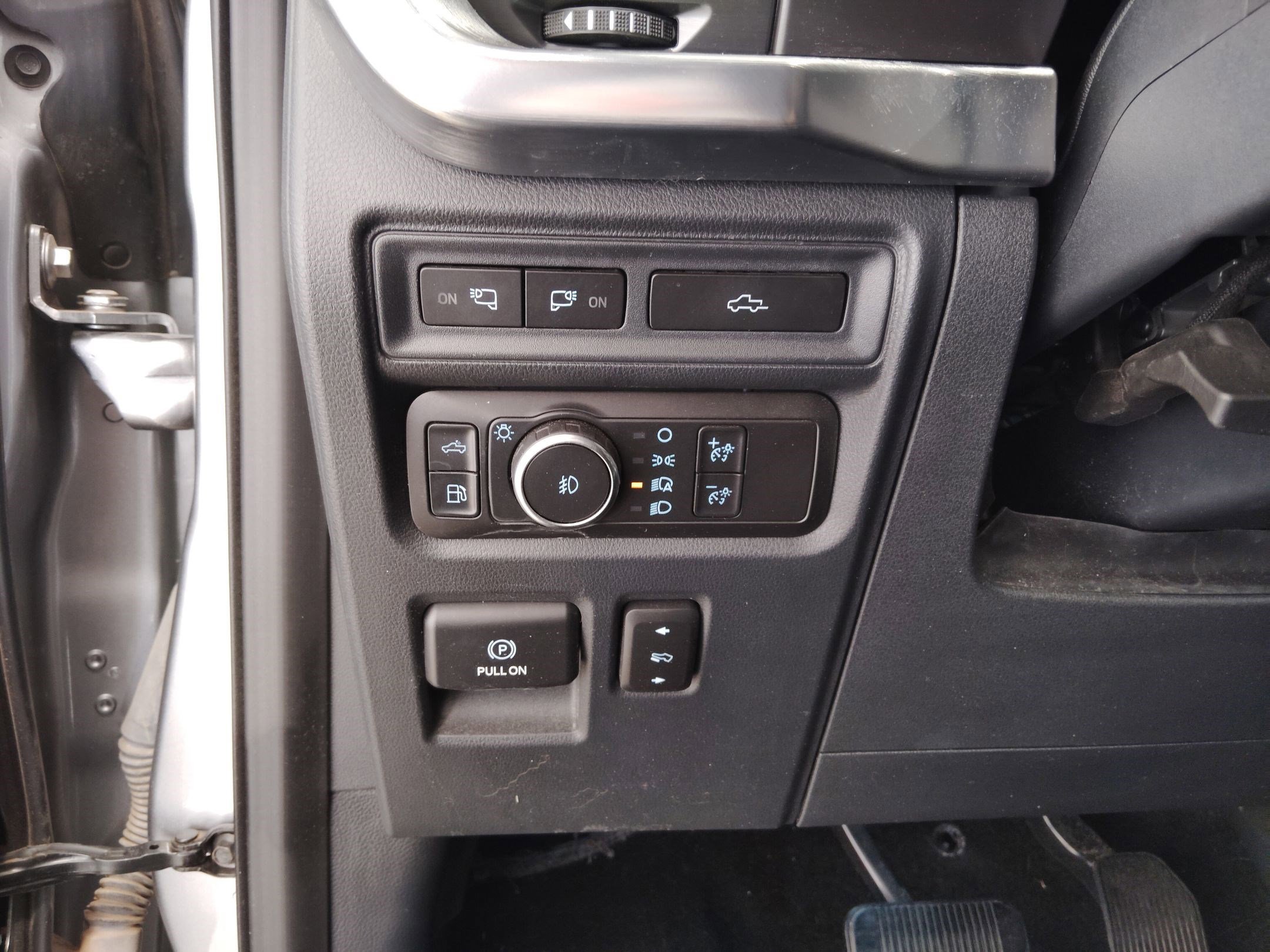 Certified 2021 Ford F150 Lariat image 19