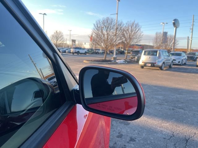 Used 2023 Kia Soul EX image 11