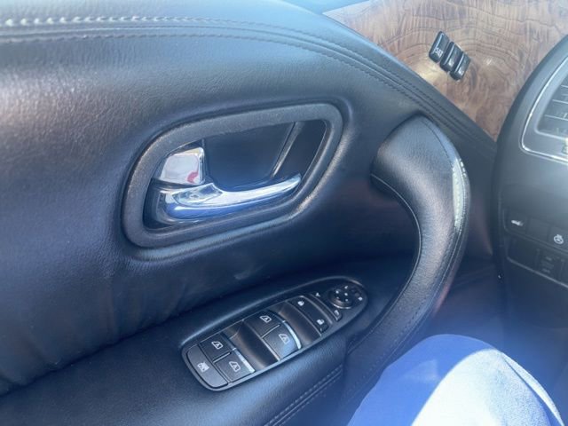 Used 2023 Nissan Armada SL AWD/4WD image 26