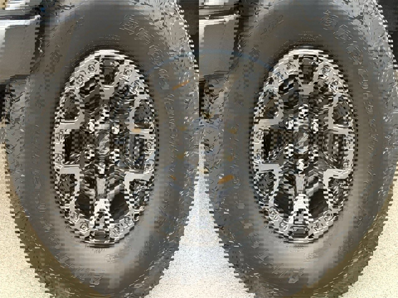 Certified 2025 Ford F150 Raptor w/ Equipment Group 803A Raptor R image 9