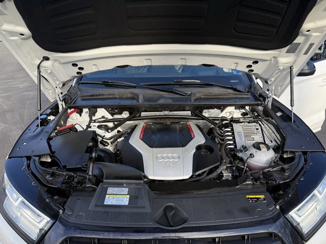 Used 2020 Audi SQ5 Prestige w/ Prestige Package image 23