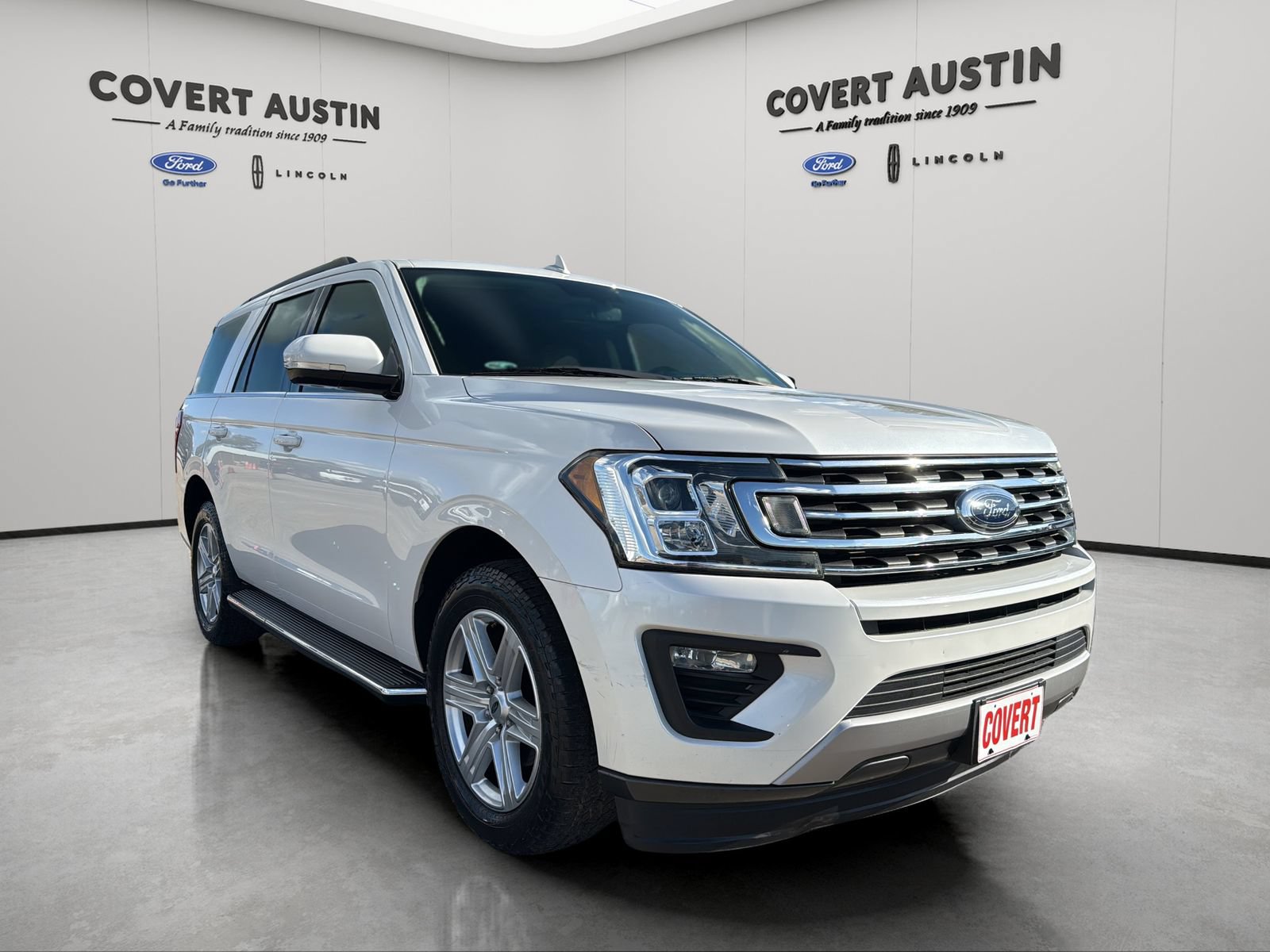 Certified 2018 Ford Expedition XLT w/ Equipment Group 202A RWD image 7