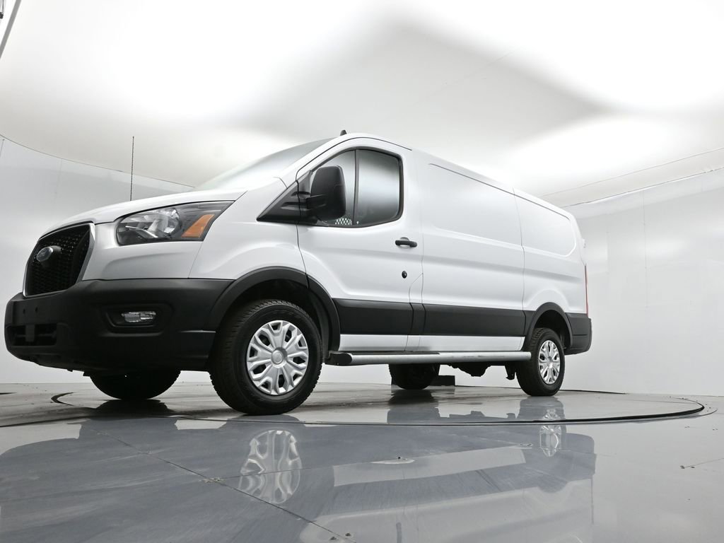 Certified 2024 Ford Transit 250 Low Roof w/ Exterior Upgrade Package image 38