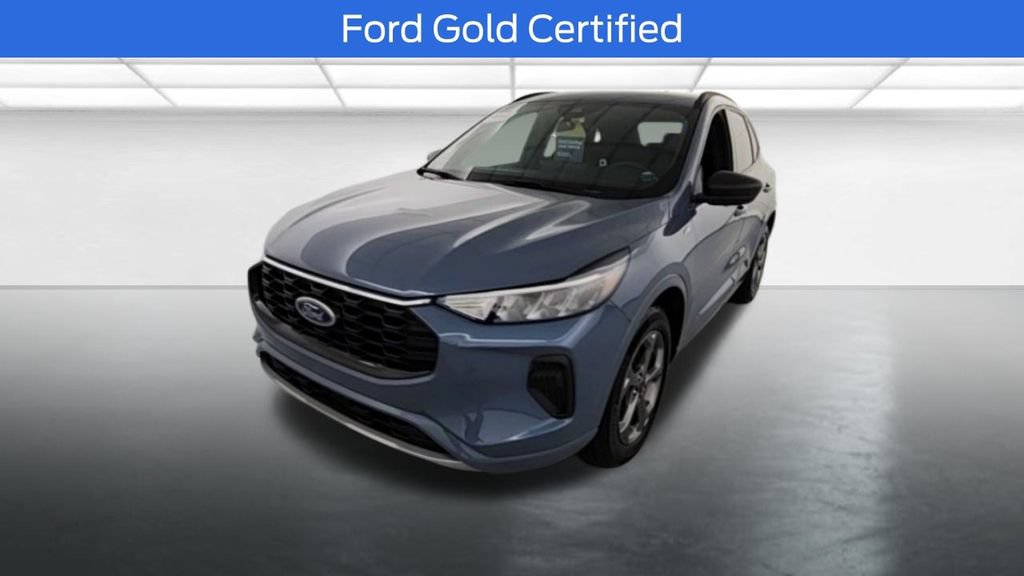 Certified 2024 Ford Escape ST-Line w/ Tech Pack #1 AWD/4WD image 2