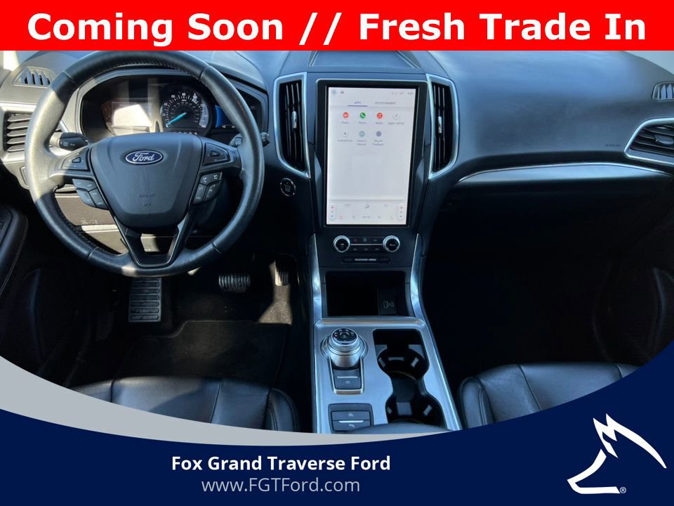 Certified 2022 Ford Edge Titanium image 2