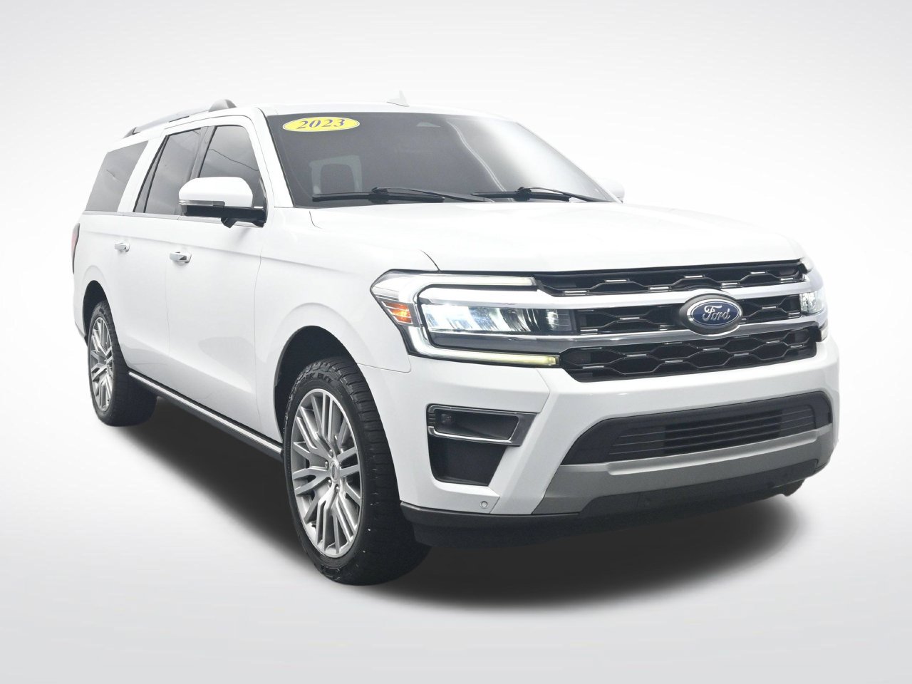 Certified 2023 Ford Expedition Max Limited RWD image 3
