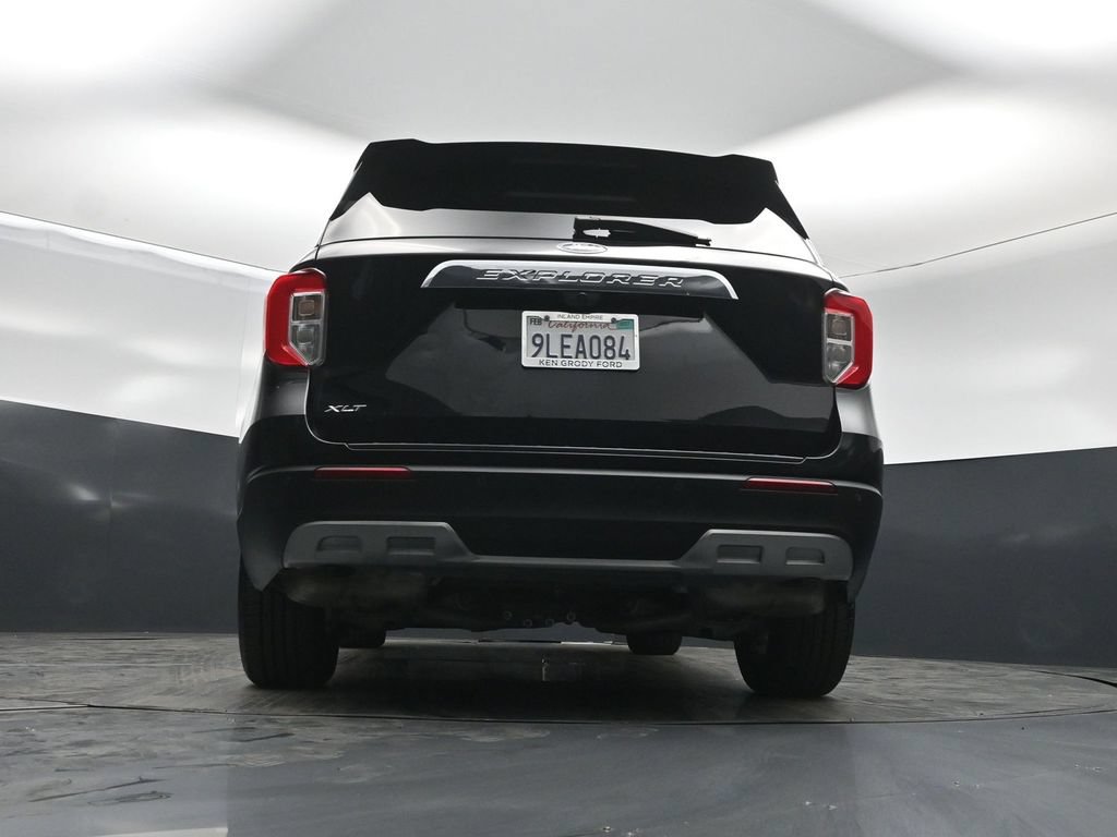 Certified 2023 Ford Explorer XLT w/ Equipment Group 202A RWD image 45