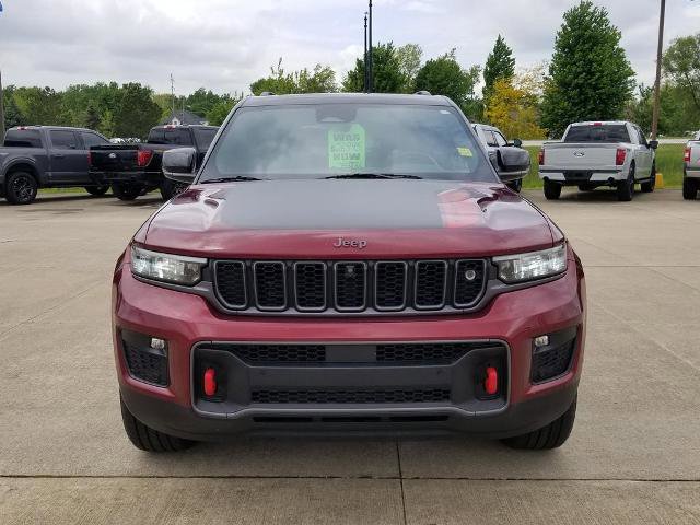 Used 2022 Jeep Grand Cherokee Trailhawk w/ ADV Protech Group II AWD/4WD image 8