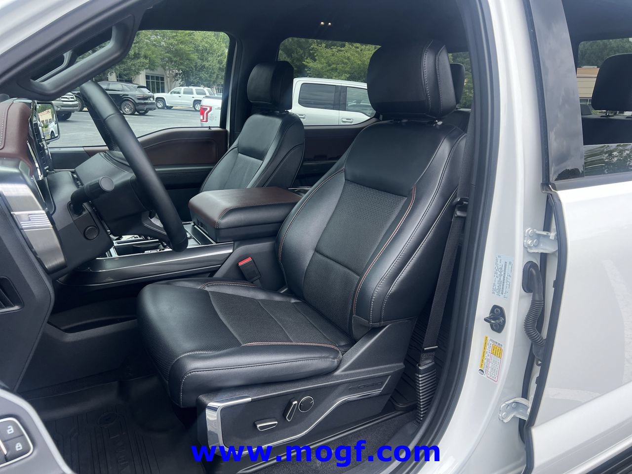 Certified 2023 Ford F150 Lariat w/ Equipment Group 502A High AWD/4WD image 20