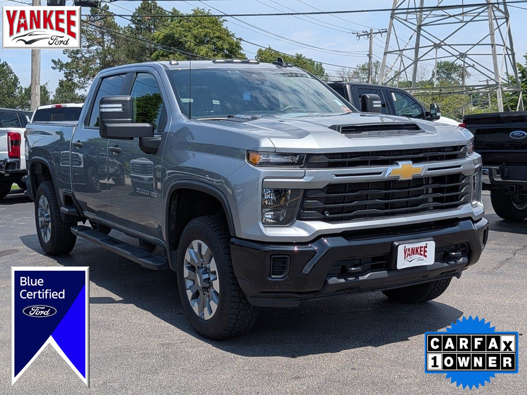 Used 2024 Chevrolet Silverado 2500 Custom w/ Custom Convenience Package