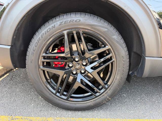 Certified 2025 Ford Explorer ST AWD/4WD image 14
