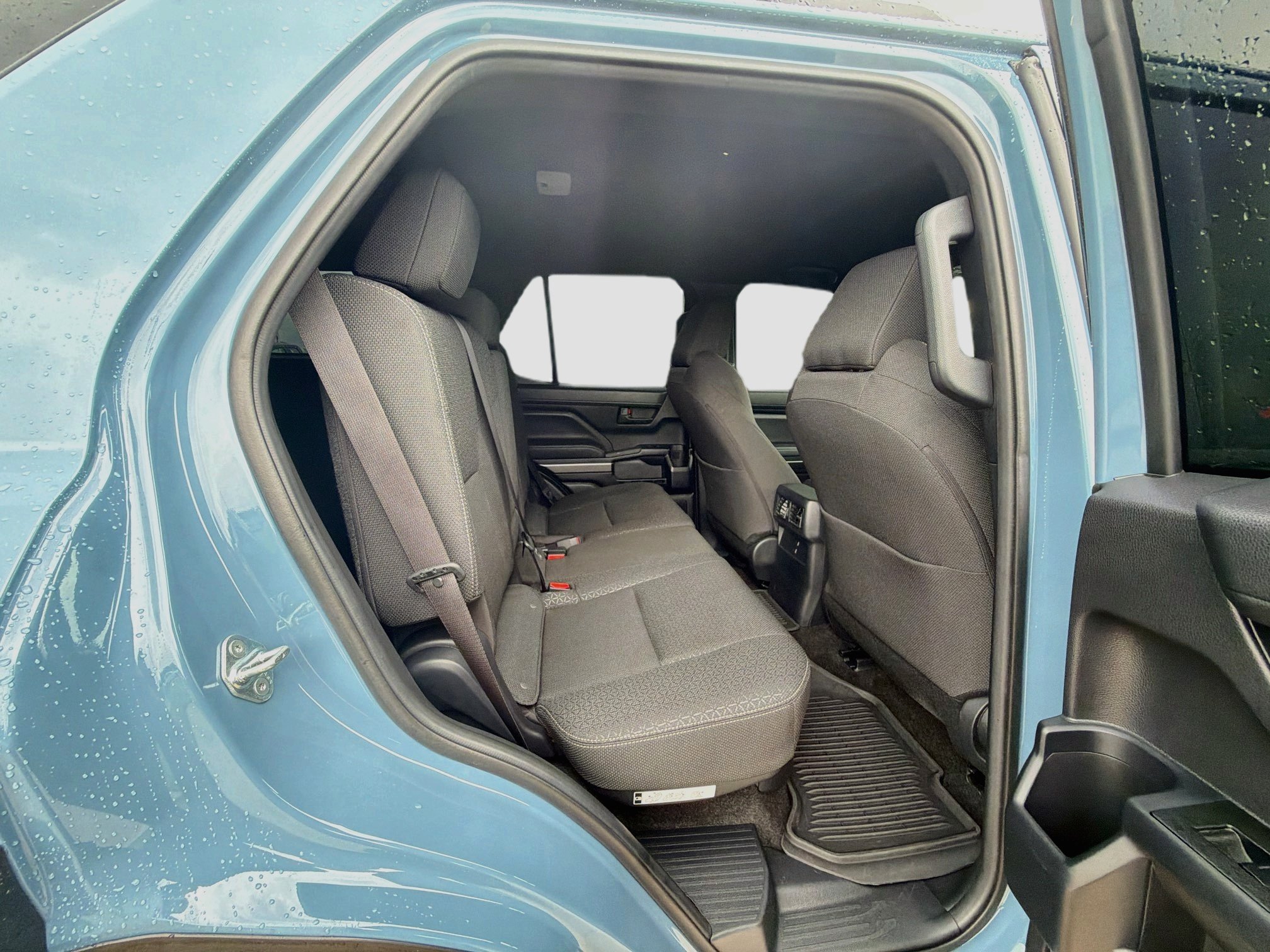 Used 2025 Toyota 4Runner SR5 AWD/4WD image 27