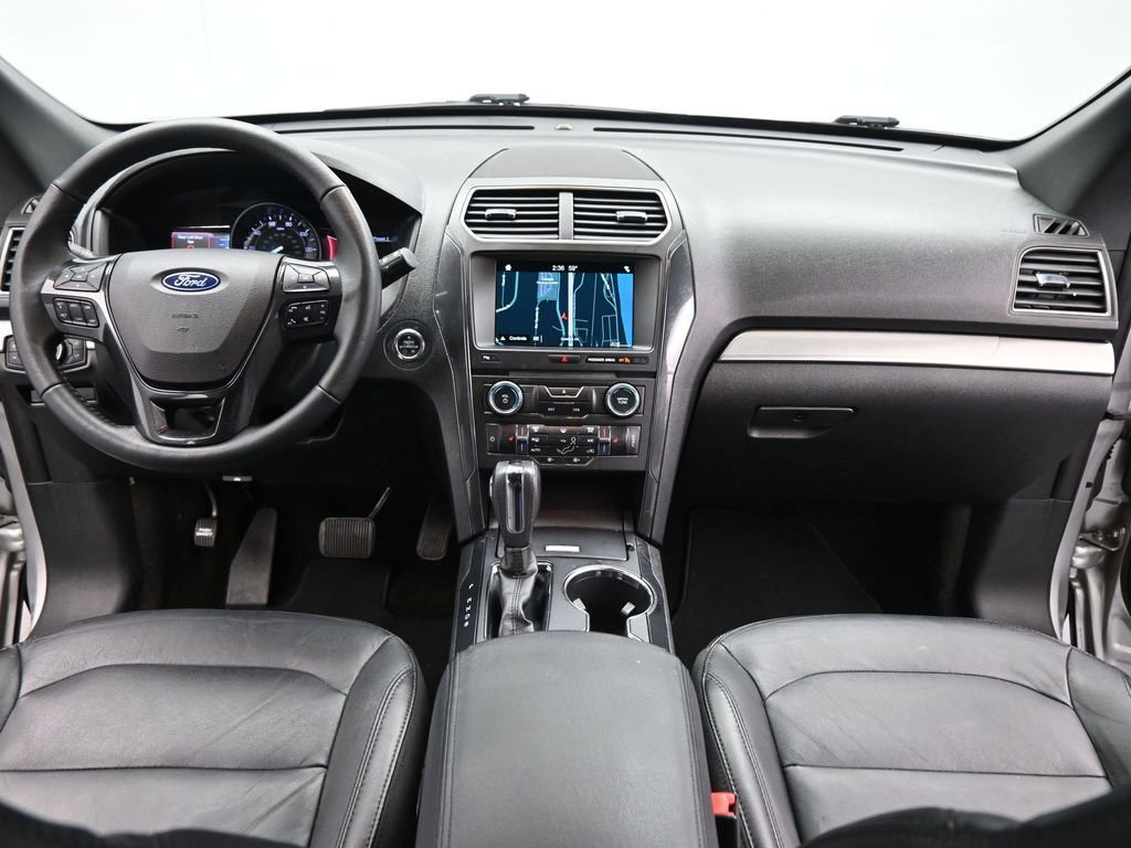 Certified 2018 Ford Explorer XLT w/ Equipment Group 202A image 52