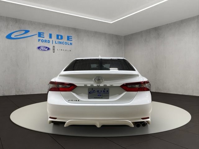 Used 2021 Toyota Camry SE AWD/4WD image 9