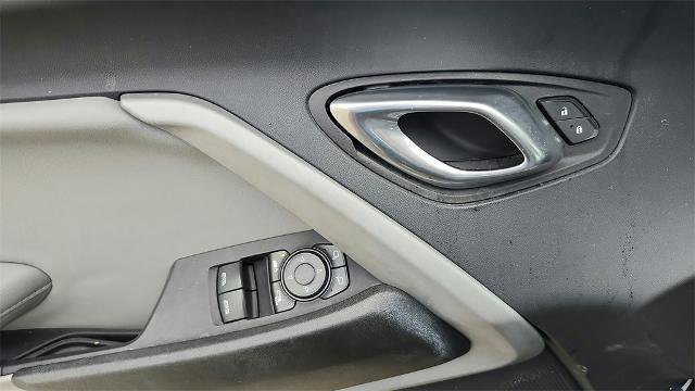 Used 2023 Chevrolet Camaro LT image 24