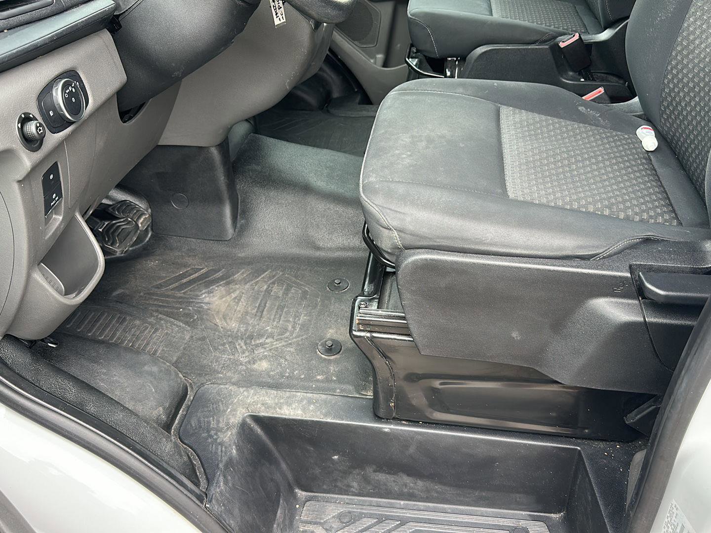 Certified 2024 Ford Transit 250 Low Roof w/ Exterior Upgrade Package image 11