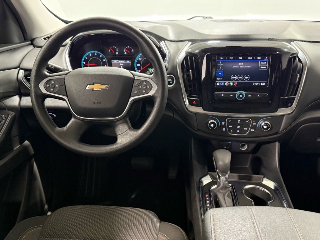 Used 2021 Chevrolet Traverse LS image 12