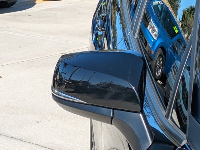 Used 2024 Toyota Corolla Cross LE image 10