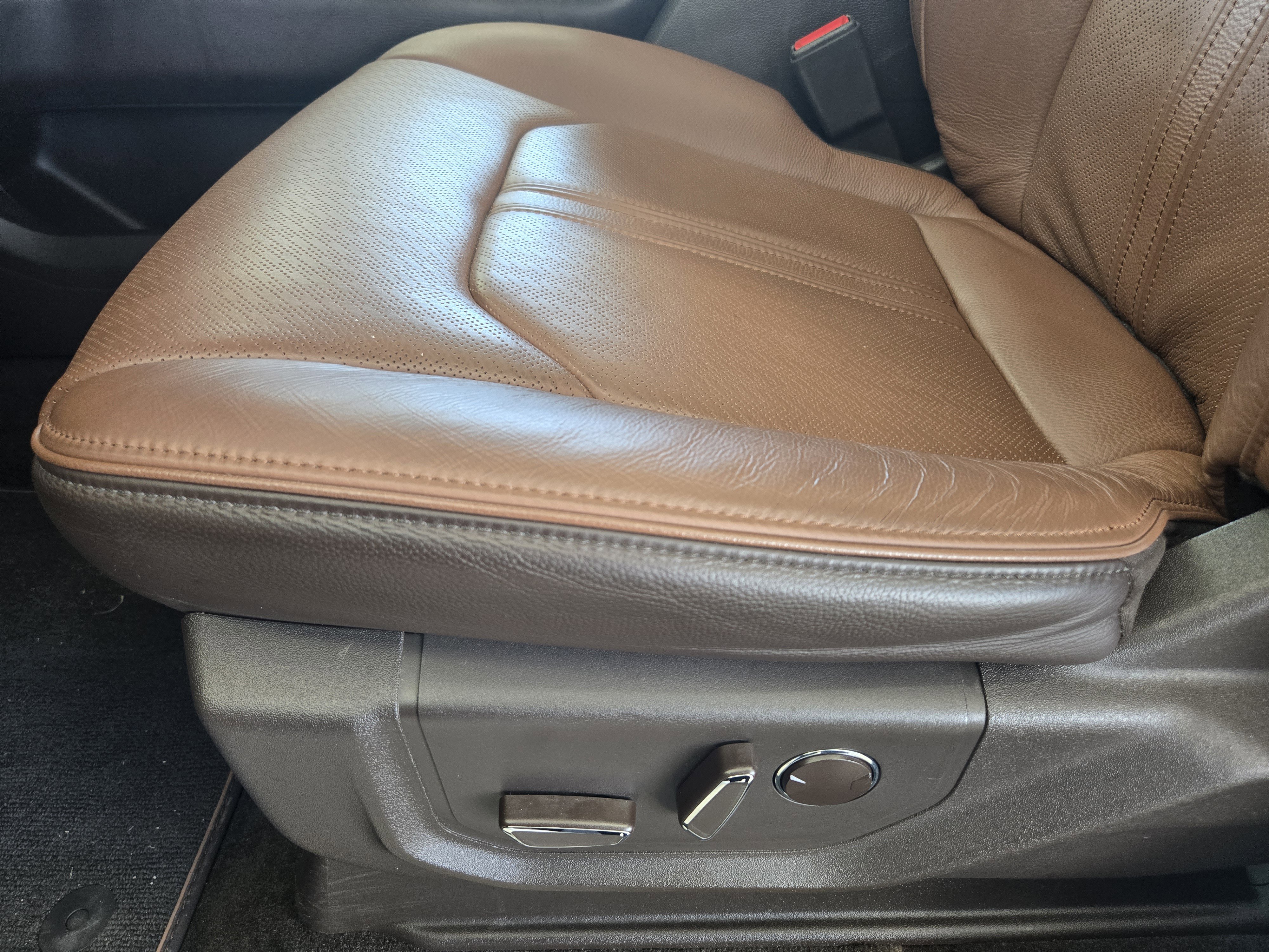 Certified 2024 Ford Expedition King Ranch AWD/4WD image 19