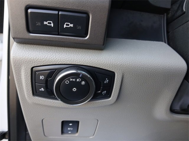 Certified 2017 Ford F250 XLT w/ XLT Value Package image 18