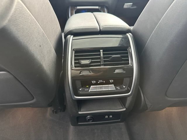 Used 2024 BMW X7 xDrive40i AWD/4WD image 20