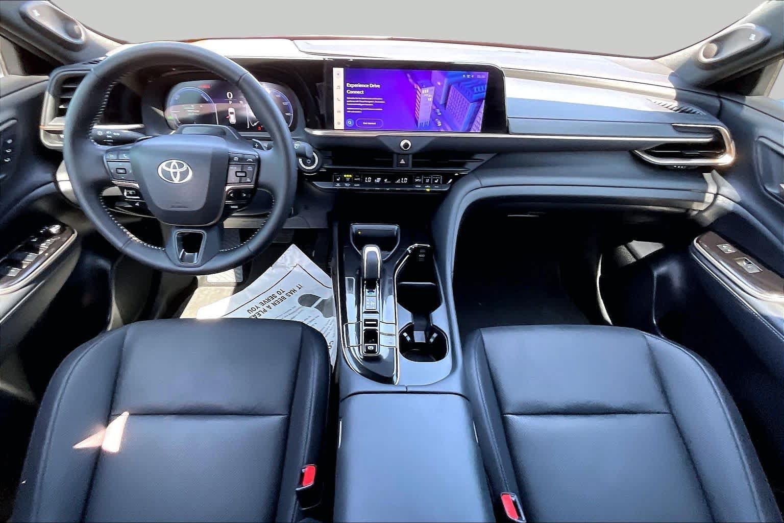 Used 2025 Toyota Crown Signia w/ Advanced Technology Package AWD/4WD image 14