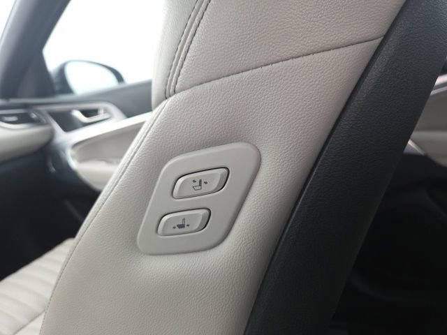 Used 2023 Genesis G70 2.0T w/ Sport Prestige Package image 19