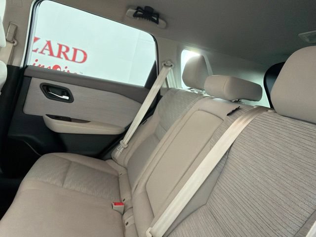 Used 2021 Nissan Rogue SV FWD image 13