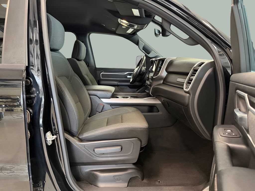Used 2021 RAM 1500 Big Horn AWD/4WD image 29