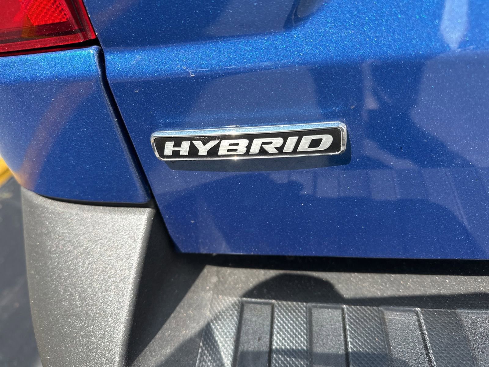 Certified 2024 Ford Maverick XLT FWD image 12