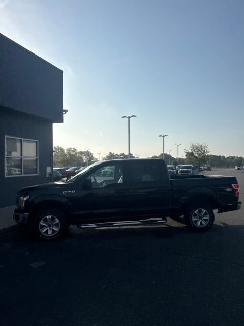 Certified 2018 Ford F150 XLT RWD image 3