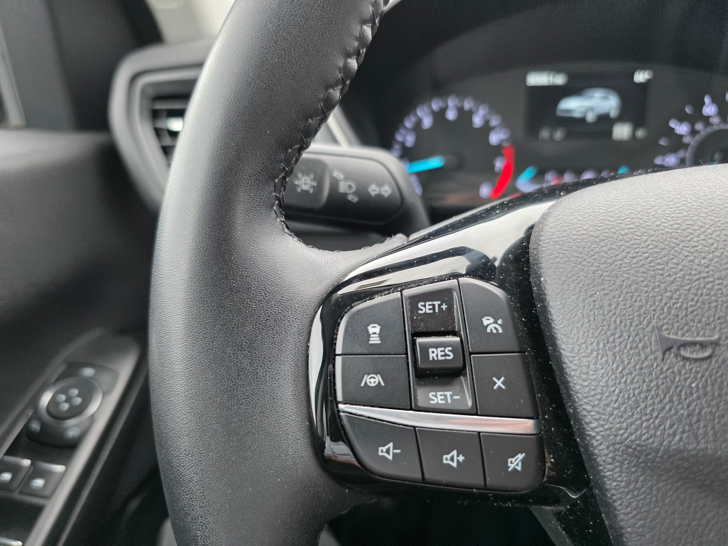 Certified 2022 Ford Escape SEL AWD/4WD image 14