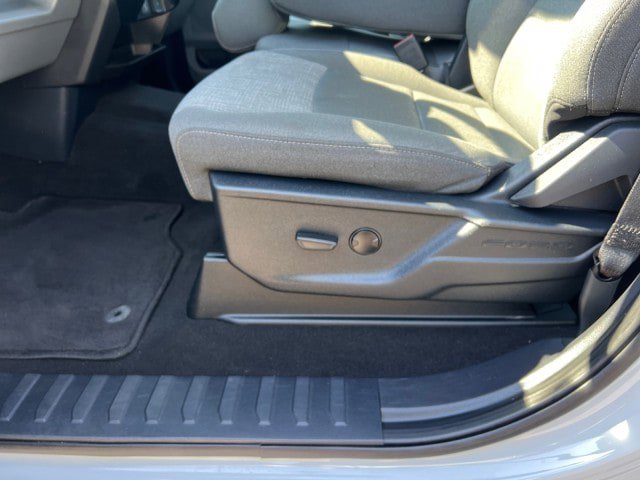 Certified 2025 Ford F250 XLT AWD/4WD image 11
