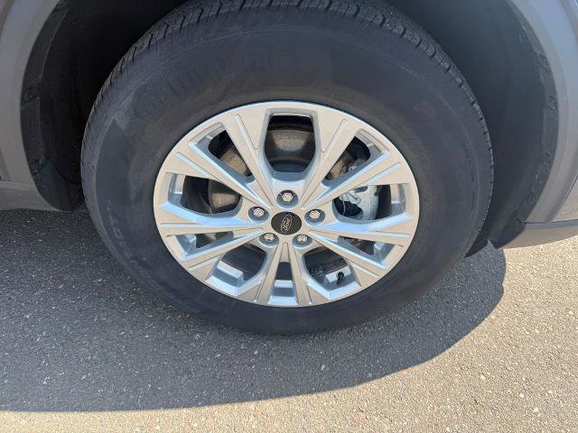 Certified 2025 Ford Escape Active w/ Cold Weather Package AWD/4WD image 10