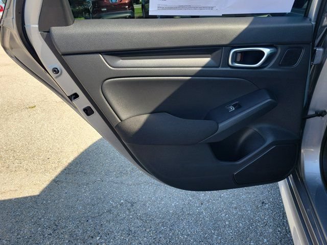 Used 2023 Honda Civic Sport image 14